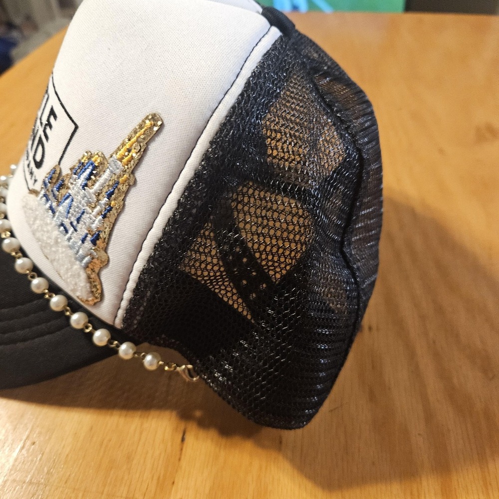 Disney Castle Bound‎ Travel Co Hat Cap Snap Back One Size Black Trucker Mickey - Picture 5 of 10